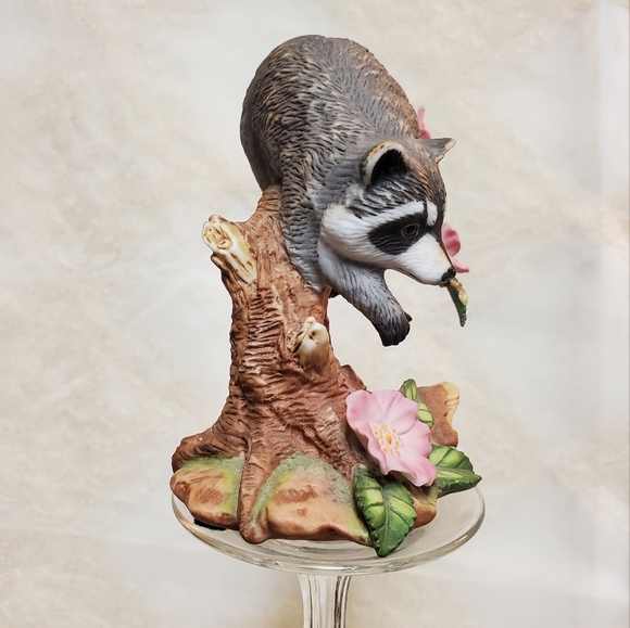 Lenox Porcelain Raccoon - Picture 7 of 9